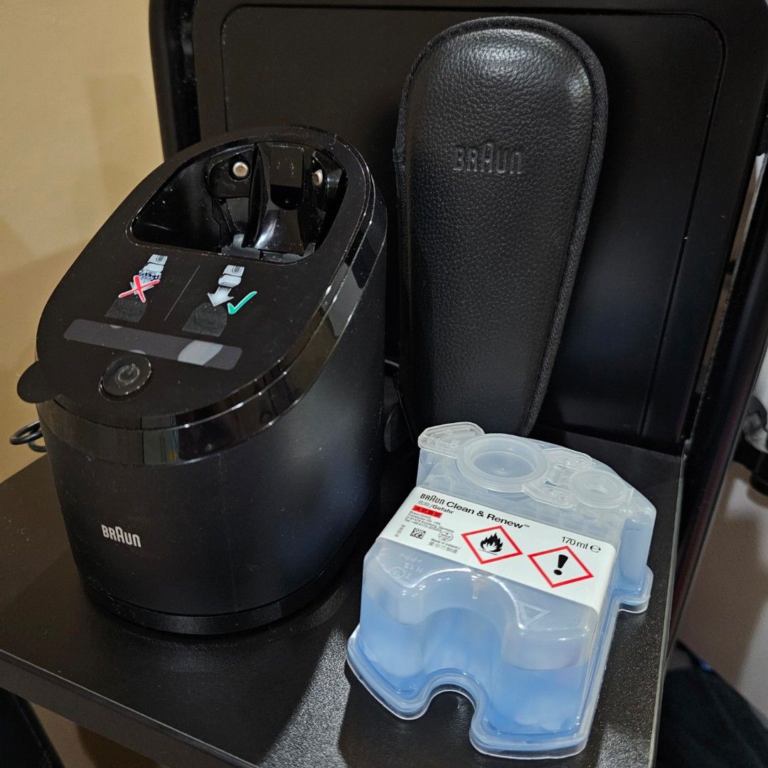 Braun Clean and Charge Station, Beauty & Personal Care, Men's Grooming ...