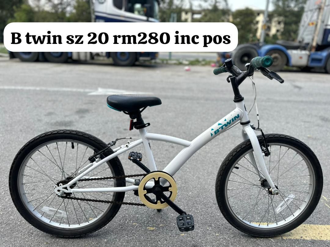 Btwin 20 inch cycle on sale