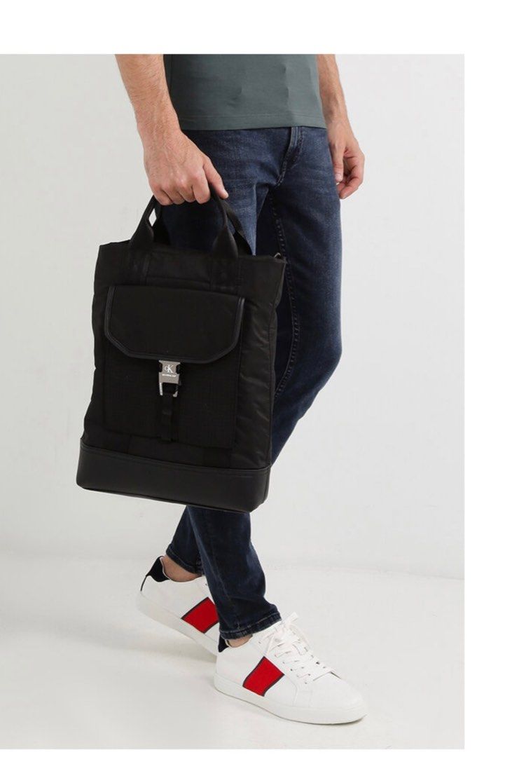 Calvin klein magazine tote new arrivals