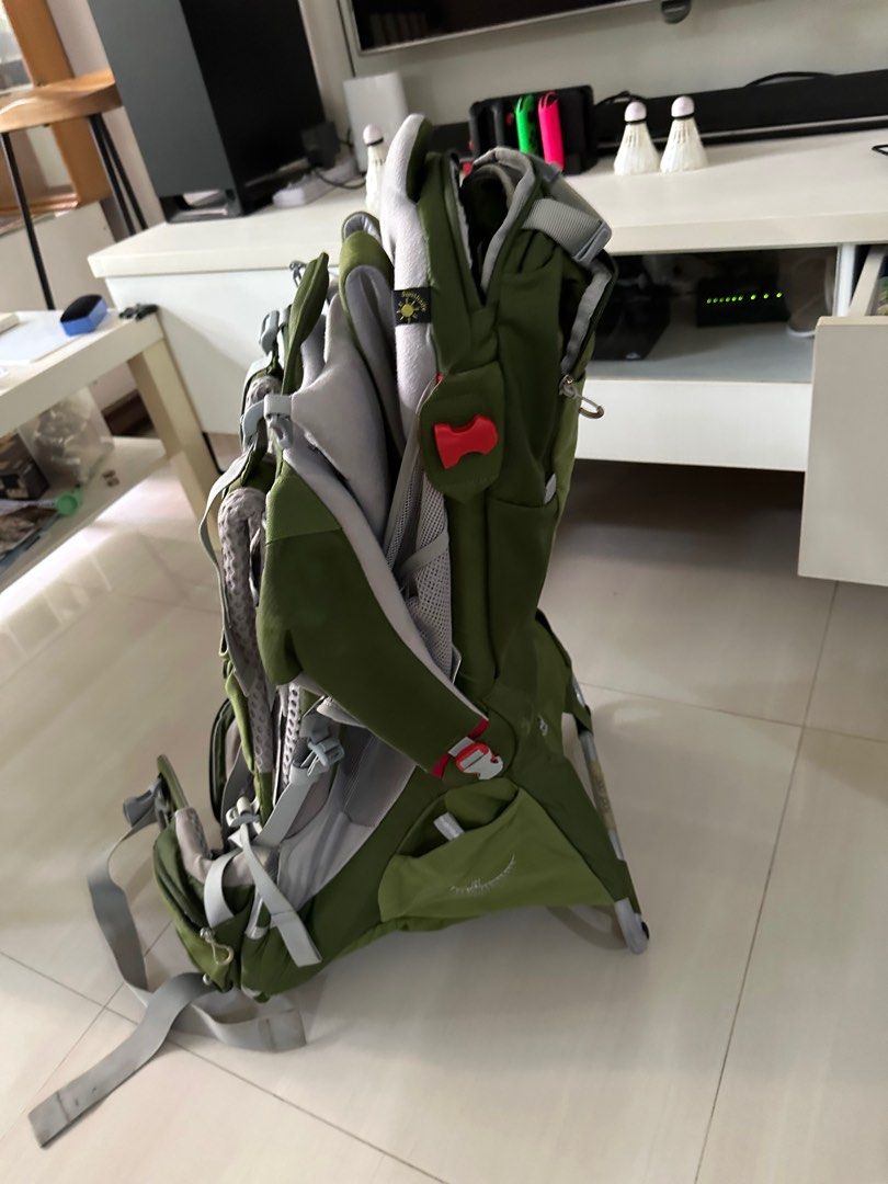 Carries for baby go trekking, Babies & Kids, Going Out, Carriers