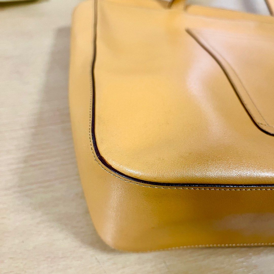 CERRUTI 1881 shoulder bag 手袋, 名牌, 手袋及銀包- Carousell