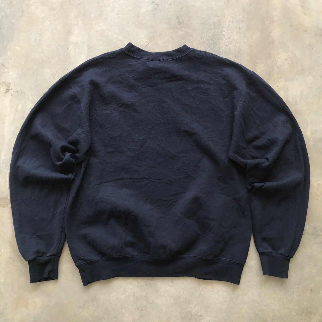 Champion sweater dubai outlet 40