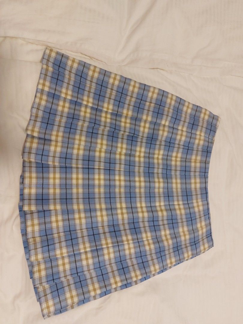 Checkered plaid tartan baby blue beige ivory white mini short