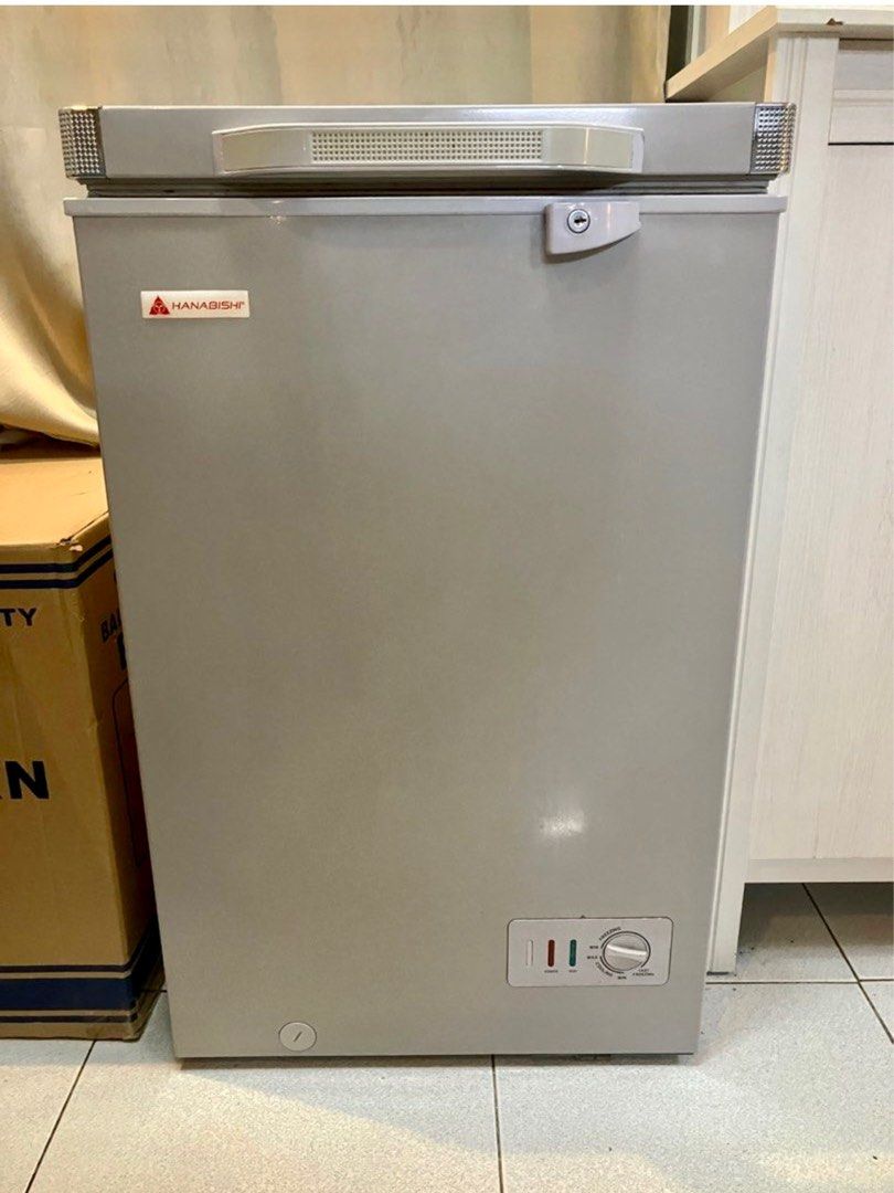 Chest Freezer by Hanabishi 3.7cu ft, TV & Home Appliances, Kitchen