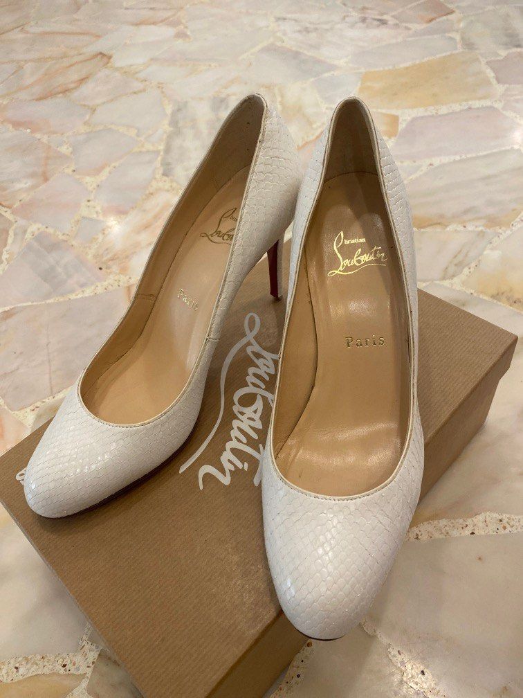 Christian discount louboutin 38
