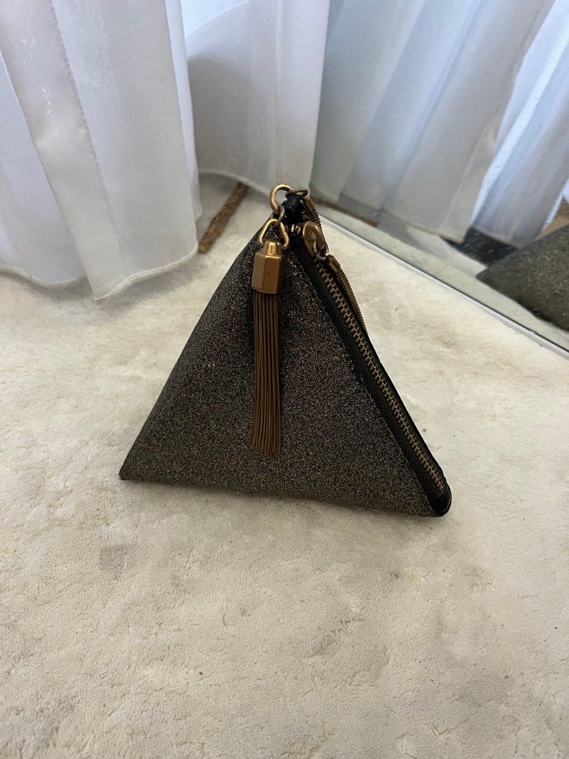 C K Pyramid blink blink Clutch Bag Women s Fashion Bags