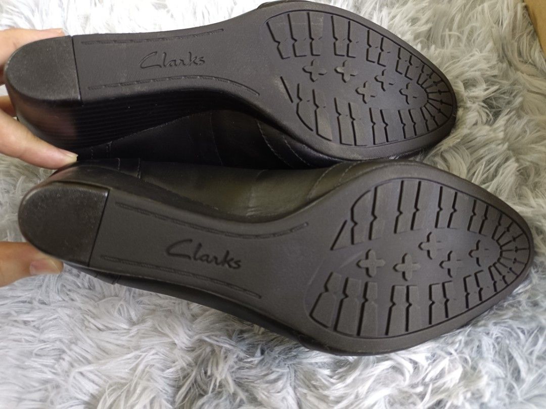 Clarks Burmese Rose Leather Black size UK4.5