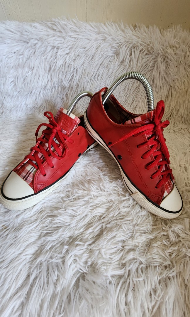 Converse classic leather red, Luxury, Sneakers & Footwear on Carousell