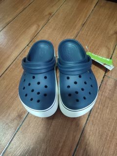(Category: ) located in . Submitted by kaleye (Listing ID 1246056141, Image 1). Description: .