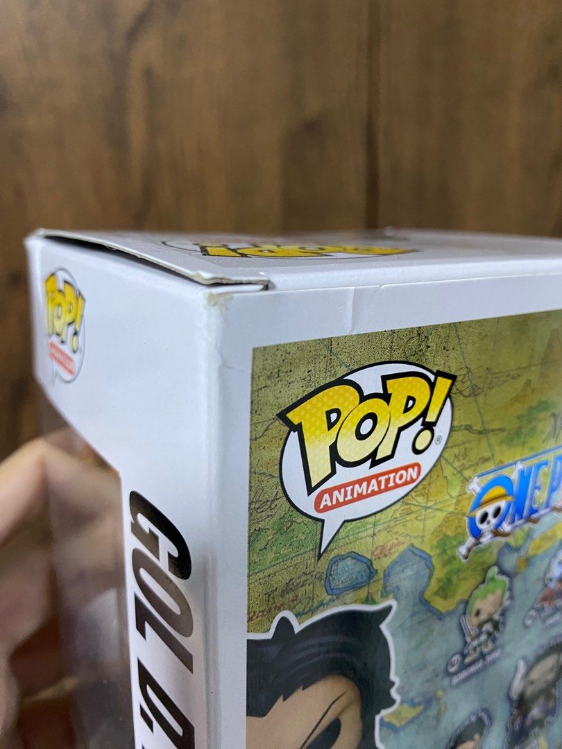 DAMAGED Funko Pop Gol D Roger (One Piece Anime), Hobbies