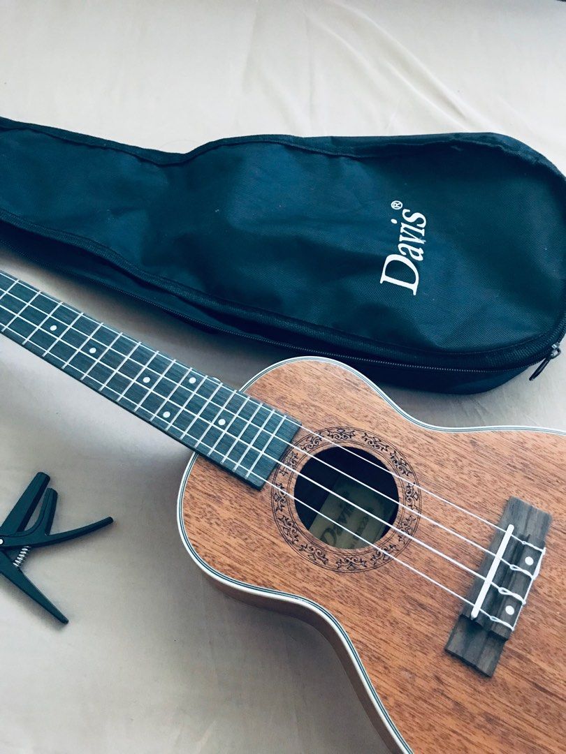 Davis ukulele price deals