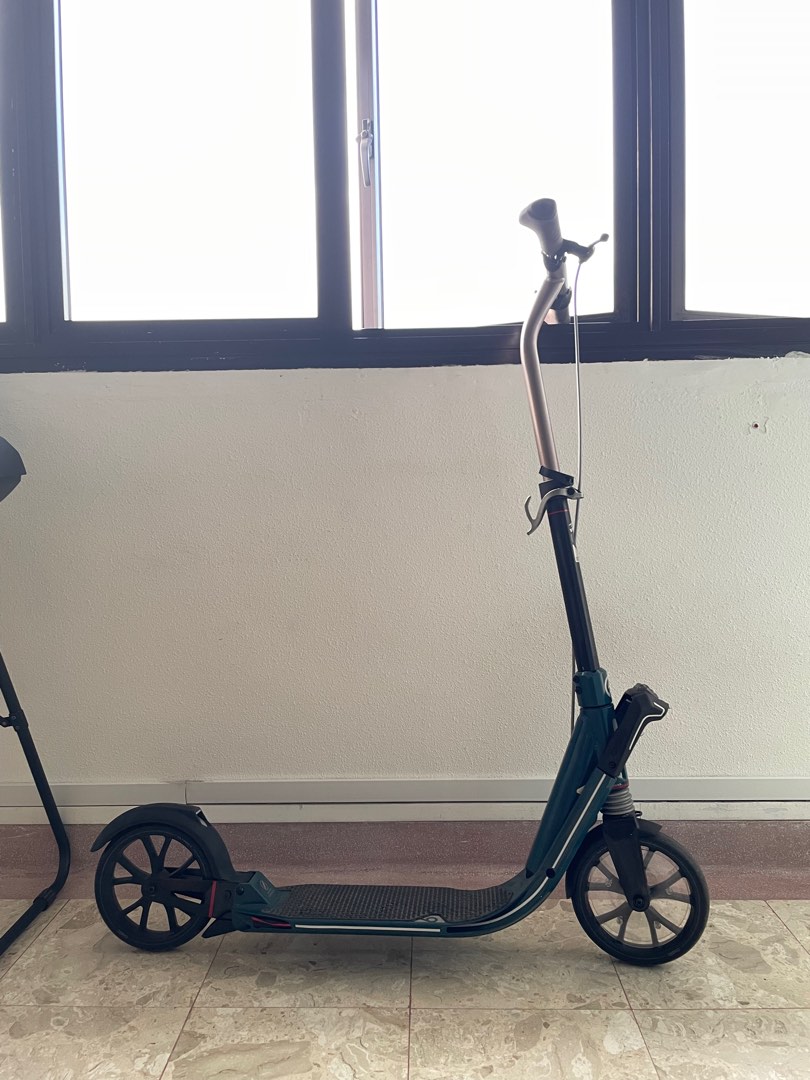 Decathlon Oxelo Scooter, Sports Equipment, Sports & Games, Skates ...