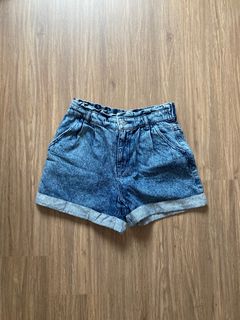 (Category: ) located in . Submitted by joandjo (Listing ID 1246075375, Image 1). Description: .