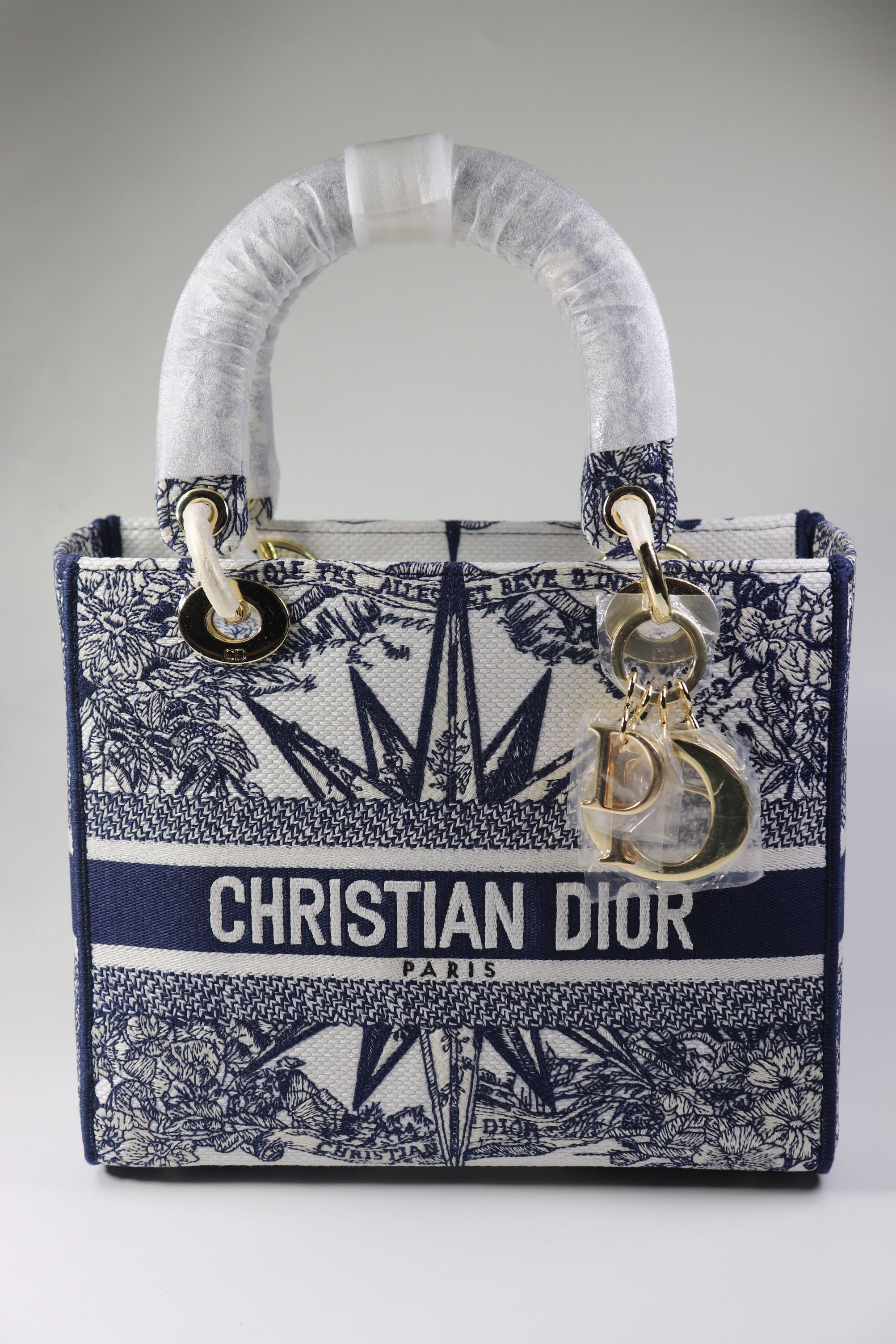 Christian dior used bags hotsell