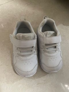 （分類：）位於 。 由 rainie_bb 提交（商品編號 1246100446，圖片 1）。簡介： 。