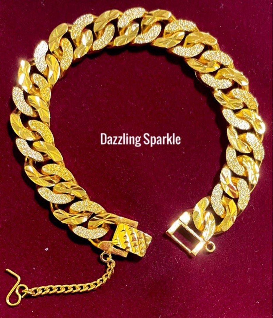 Gold plated top engraved bracelet
