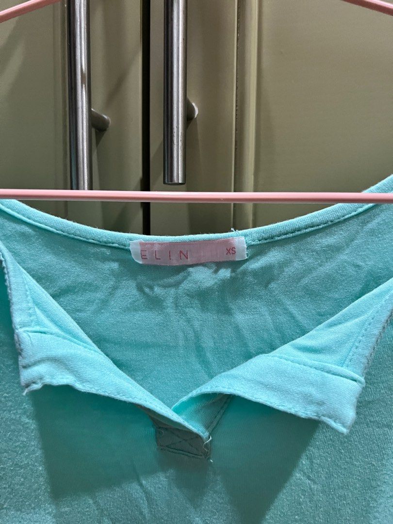 Elin Maternity Top - Seafoam XS (Category: Maternity wear) located in San Juan City. Submitted by addieandmatty (Listing ID 1246118468, Image 2). Description: .