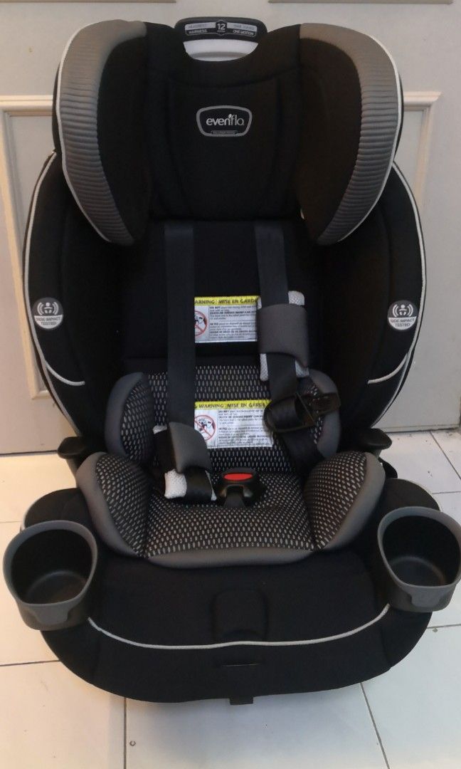 Evenflo everyfit 4 in 1 convertible car seat olympus, Babies & Kids