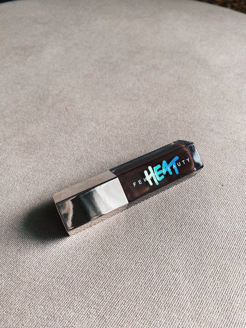 FENTY BEAUTY gloss bomb heat in Hot Chocolit, Beauty & Personal Care ...