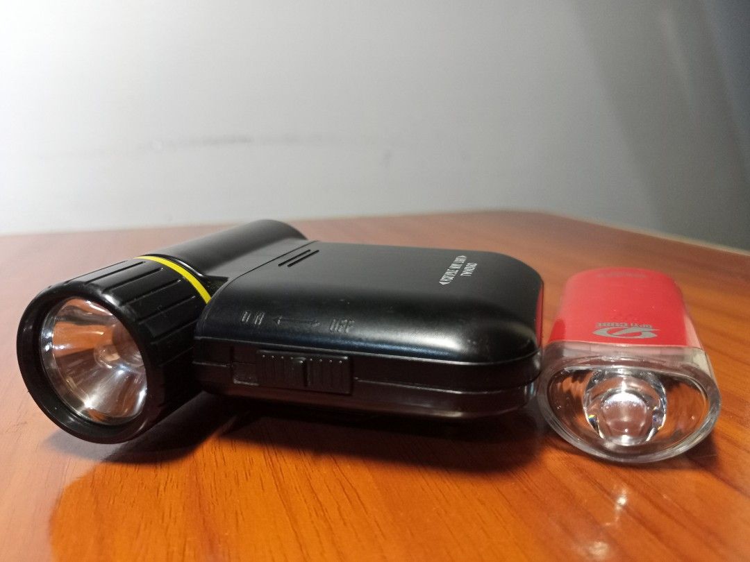 Flashlight Cateye Twinbird JAPAN SURPLUS (Category: Home Improvement Tools & Accessories) located in Silang. Submitted by pickright (Listing ID 1246164261, Image 2). Description: Branded Flashlight Cateye LED Twinbird Tested Working Note! No Battery included.