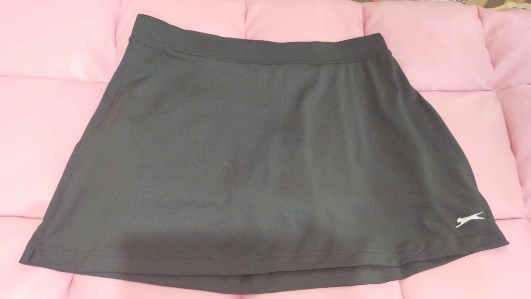 Fuma tennis skirt (Category: Skirts) located in Cebu City. Submitted by angel178 (Listing ID 1246179661, Image 1). Description: good condition ➡️ pls! note color may vary due to lighting.
