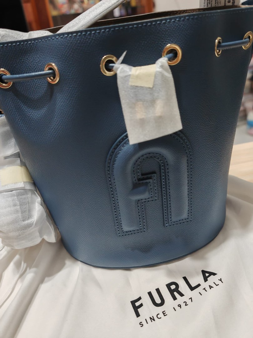 Furla discount bucket bag