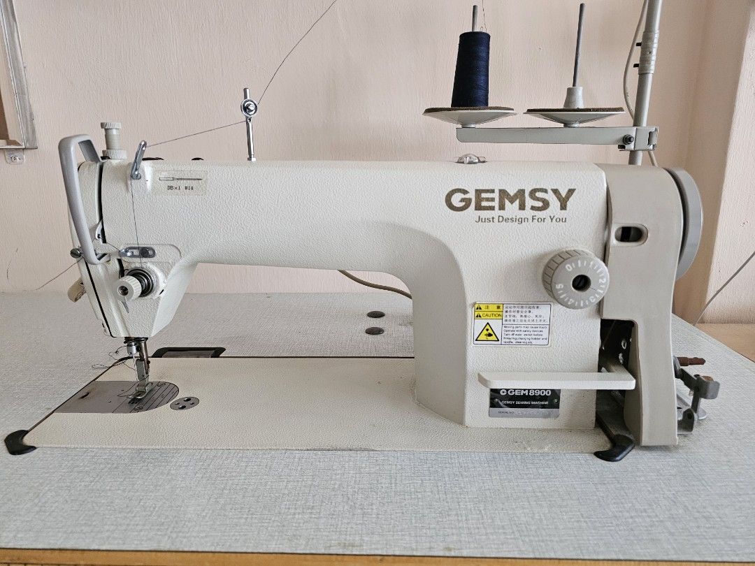 Gemsy (GEM8900) Industrial Sewing machine, TV & Home Appliances, Other