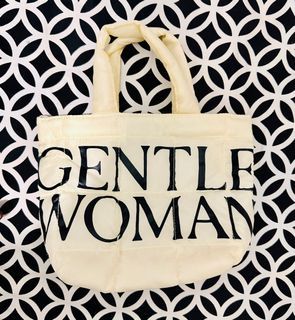 Gentle Woman Puffer bag