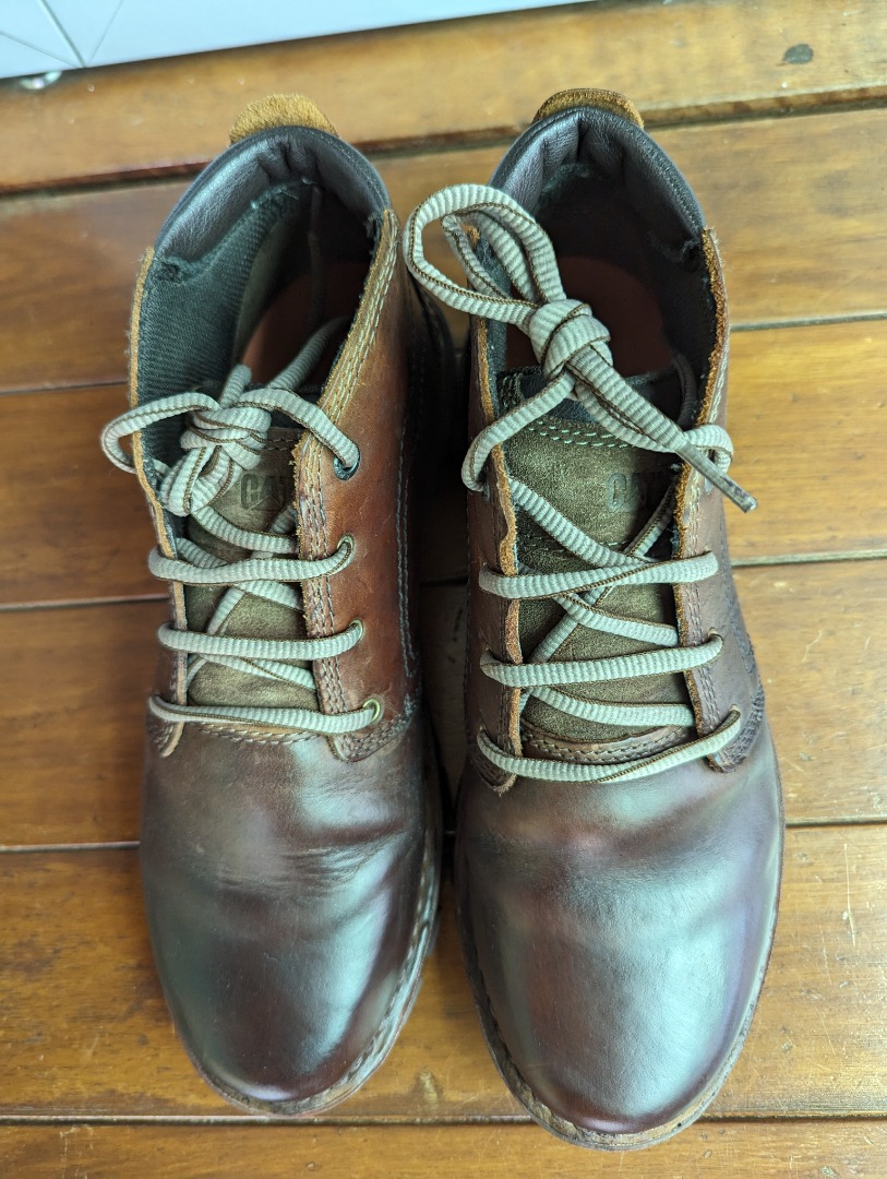 Caterpillar store boots shoes