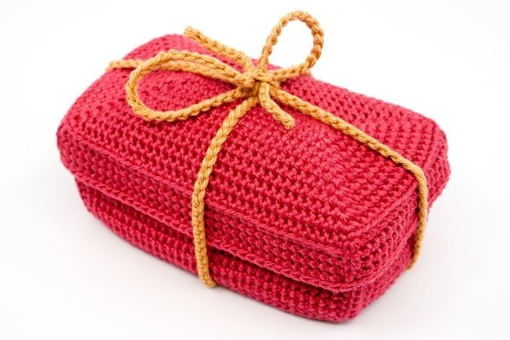 Gift Box Crochet (Category: Gift Baskets & Hampers) located in Mandaue City. Submitted by pearldragon14 (Listing ID 1246119023, Image 1). Description: Crochet gift boxes (set of 3) S, M, L.