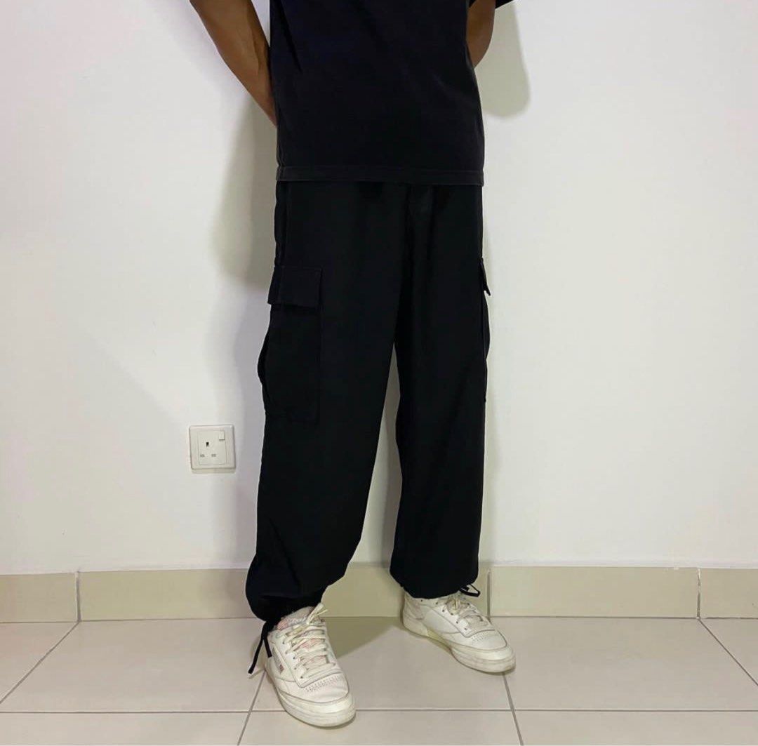 GU Jogger Cargo Pants, Women's Fashion, Bottoms, Other Bottoms on Carousell