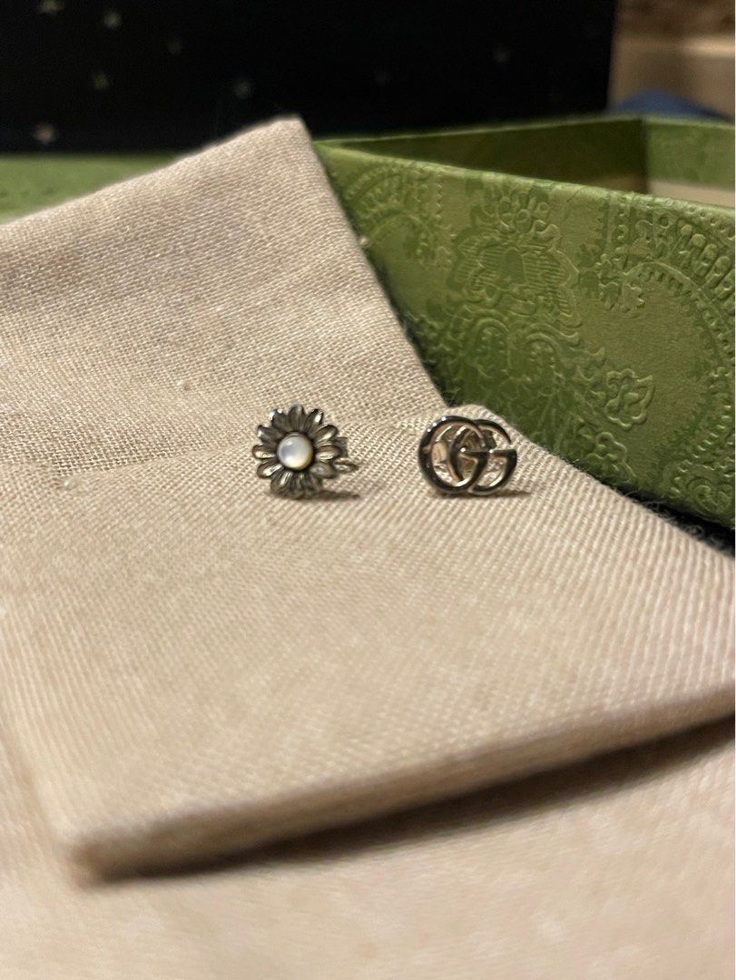Double g flower stud earrings on sale