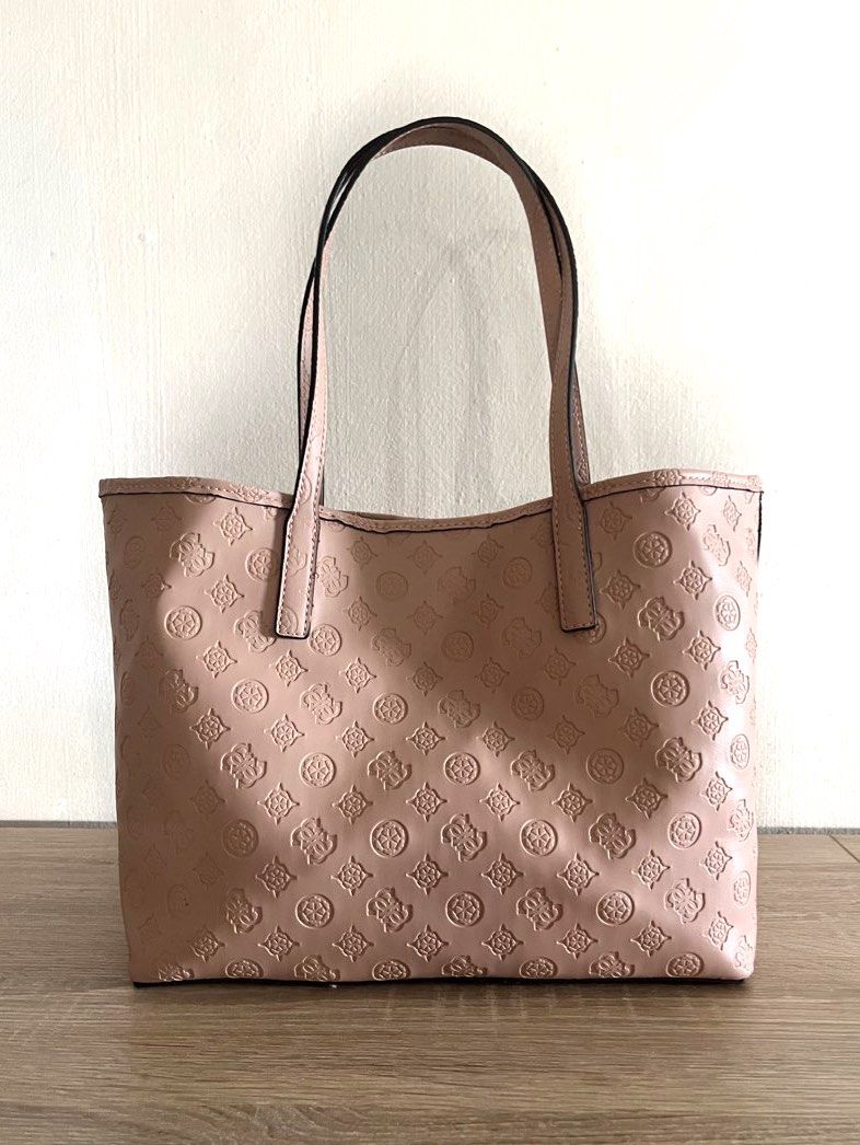 Find Your Favorite Guess Store Near Me: A Comprehensive Guide