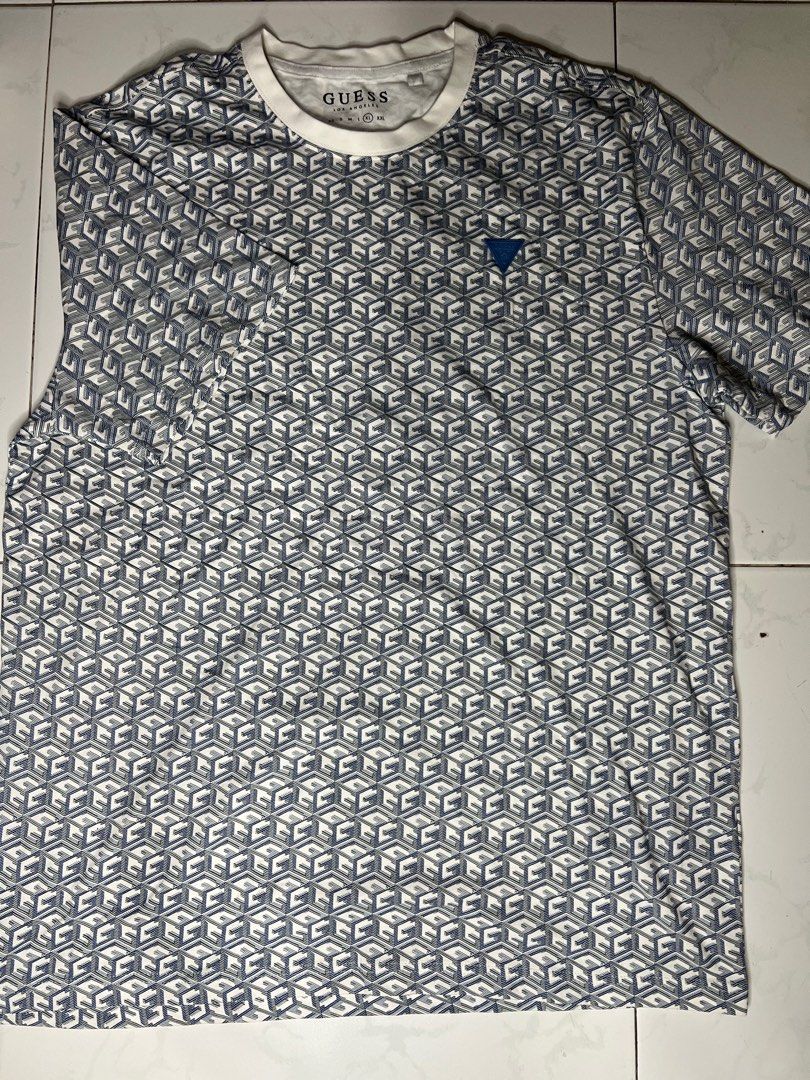 GUESS T-SHIRT, Men's Fashion, Tops Sets, Tshirts Polo Shirts