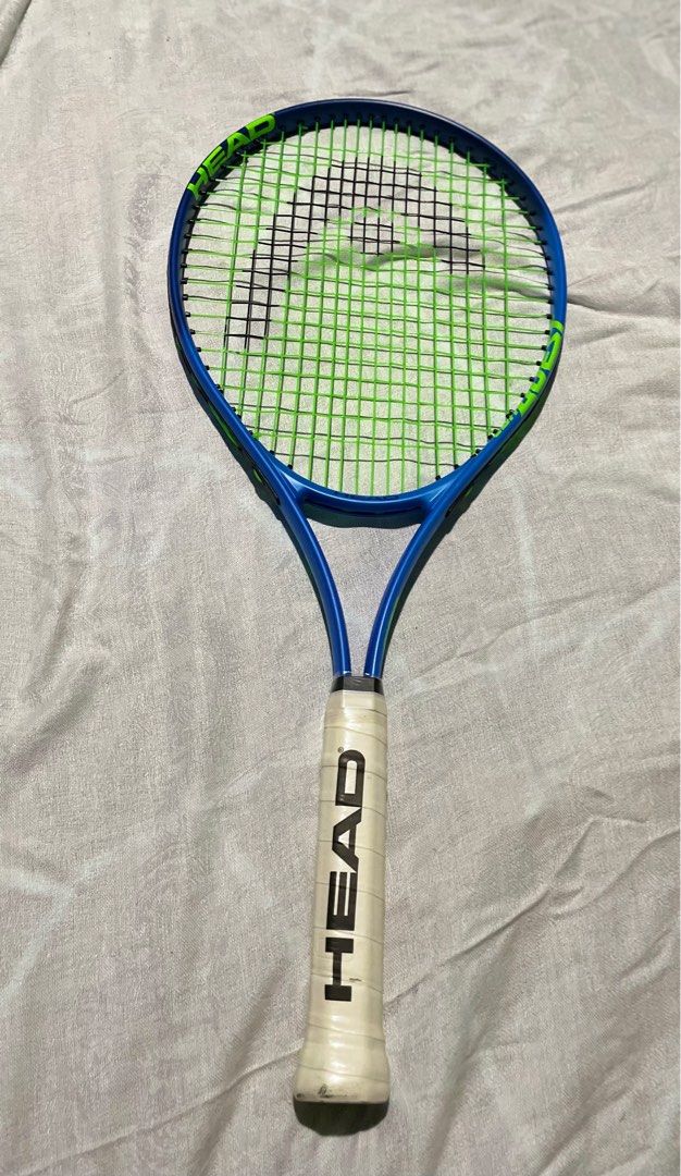 Head Conquest (Category: Racket and Ball Sports) located in Mandaluyong City. Submitted by gabbie_0708 (Listing ID 1246086430, Image 1). Description: Free racket bag Fixed.