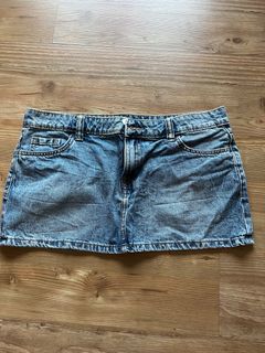 (Category: ) located in . Submitted by ireneng77 (Listing ID 1246038657, Image 1). Description: .