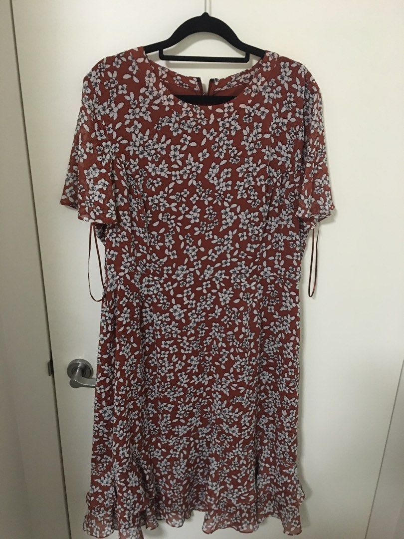 Jacquie e dress online