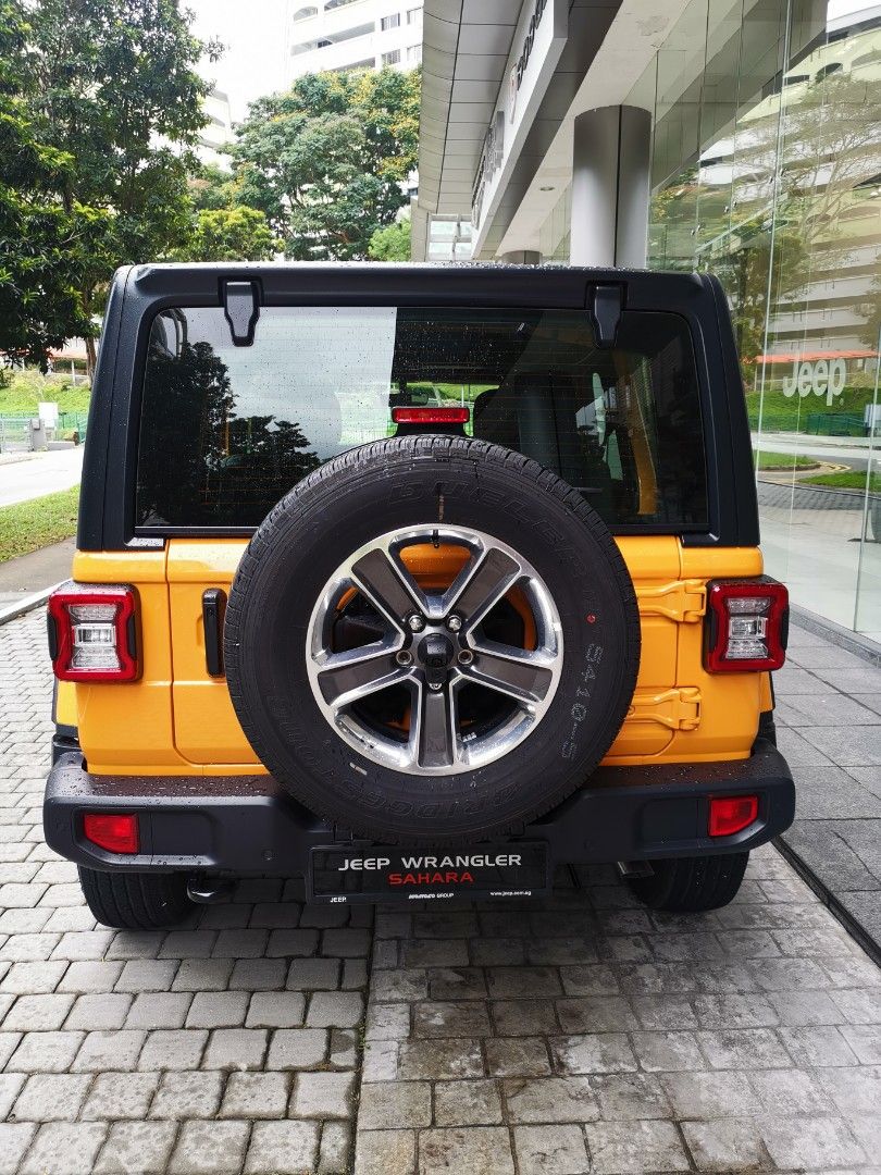 Jeep Wrangler Sahara 4-Door 2.0 Turbo (A) (Category: Used Cars) located in Singapore. Submitted by buzergo (Listing ID 1245987146, Image 3). Description: almost new...owner mostly away.. free services and warranty till end 2026.