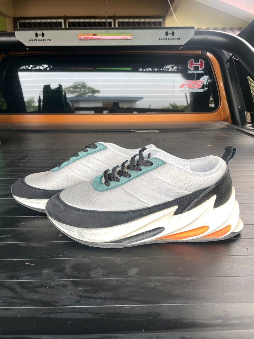 Adidas outlet sharks 2019