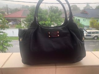 (Category: ) located in . Submitted by selectionbykasih (Listing ID 1246142731, Image 1). Description: .