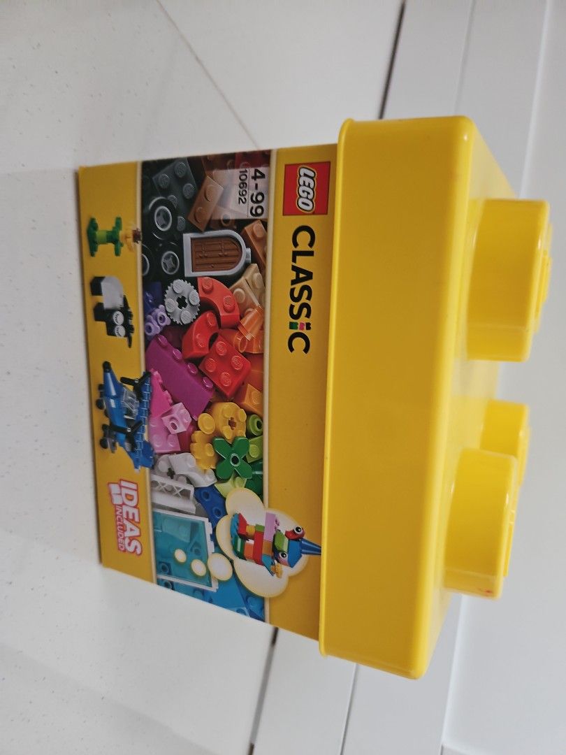 Lego online 10692 pieces