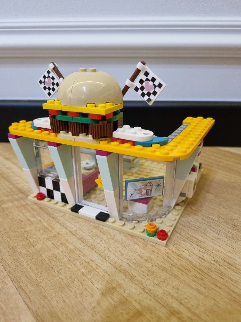 Lego drifting hotsell diner