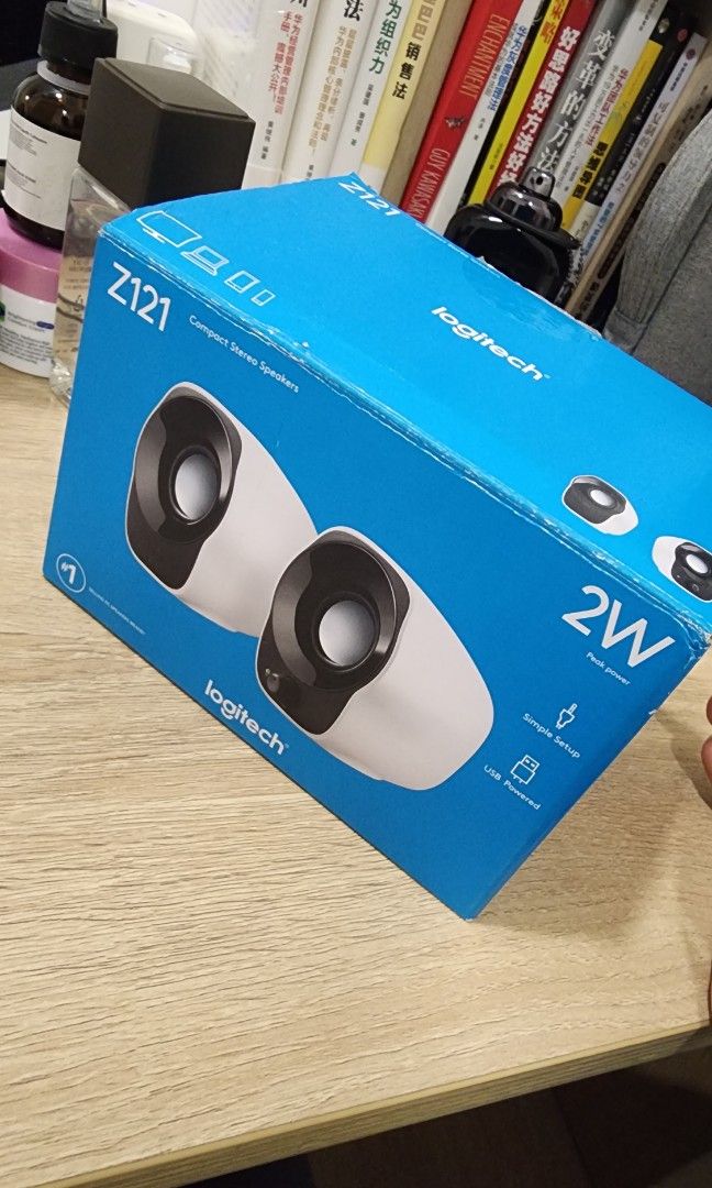 Logitech speaker, Audio, Soundbars, Speakers & Amplifiers on Carousell