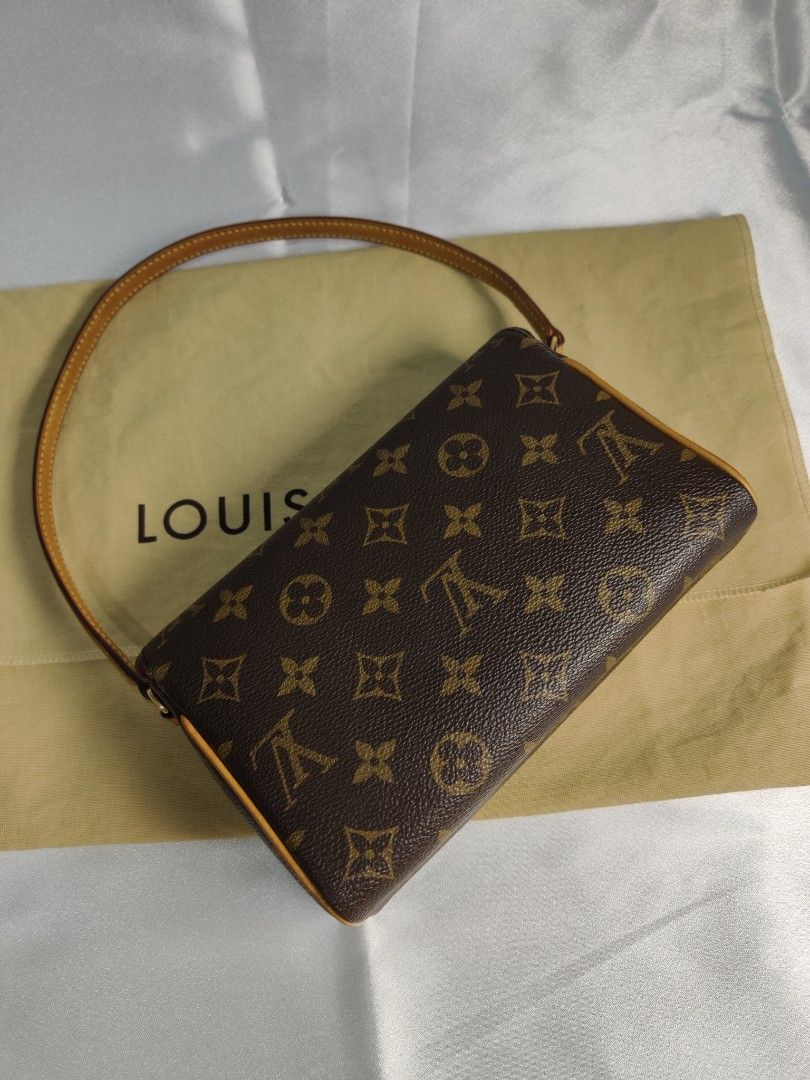 LOUIS VUITTON LOUIS VUITTON Recital Shoulder hand bag M51900 Monogram Used  Canvas LV M51900