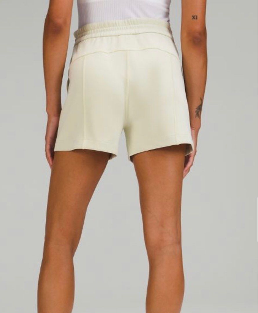 Lululemon Softstreme high rise shorts 4” in dewy 6, Women's Fashion,  Activewear on Carousell