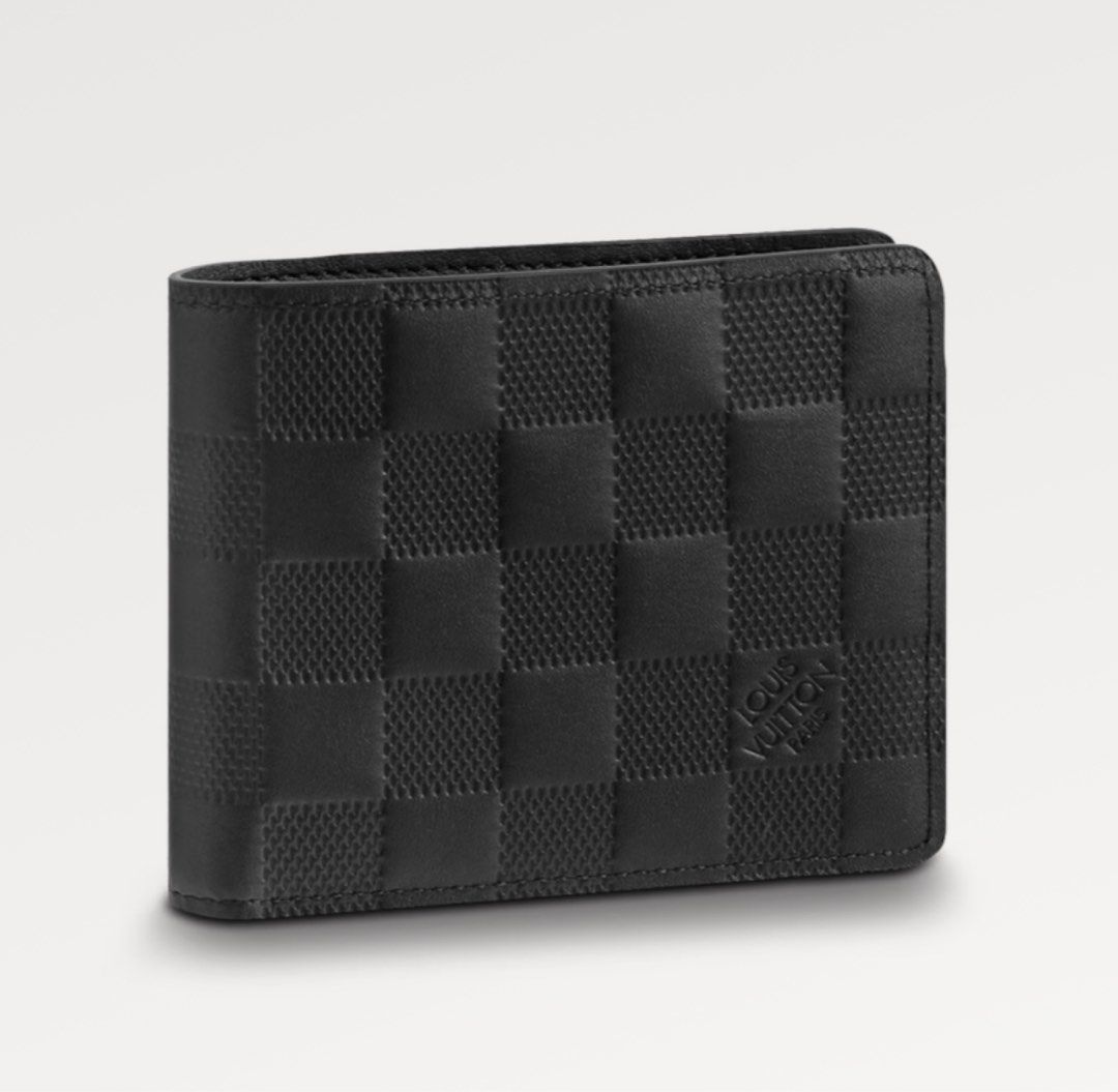 LV MULTIPLE WALLET, Men's Fashion, Watches & Accessories, Wallets & Card  Holders on Carousell
