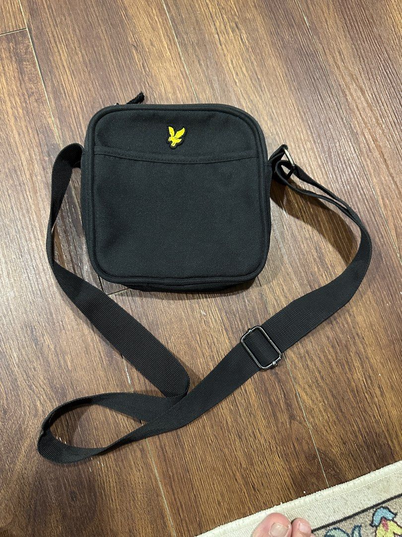 Lyle and scott 2024 bag