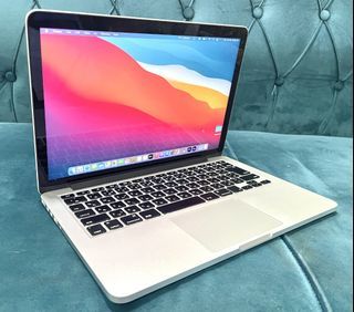 MacBook Pro 2015, Core i5, 8GB RAM, 128gb SSD, 13 inch, MS Office, Adobe Apps