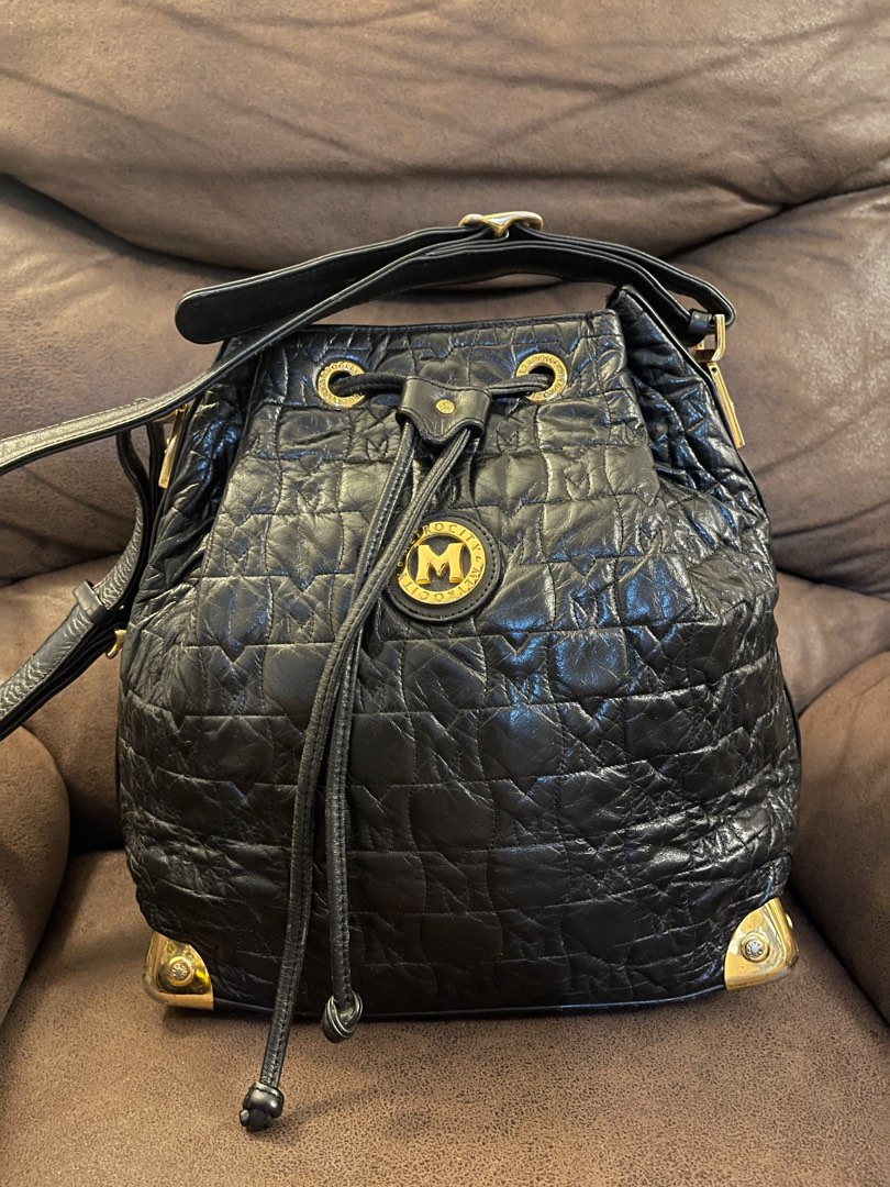 Metrocity Bucket Bag, Luxury, Bags & Wallets on Carousell