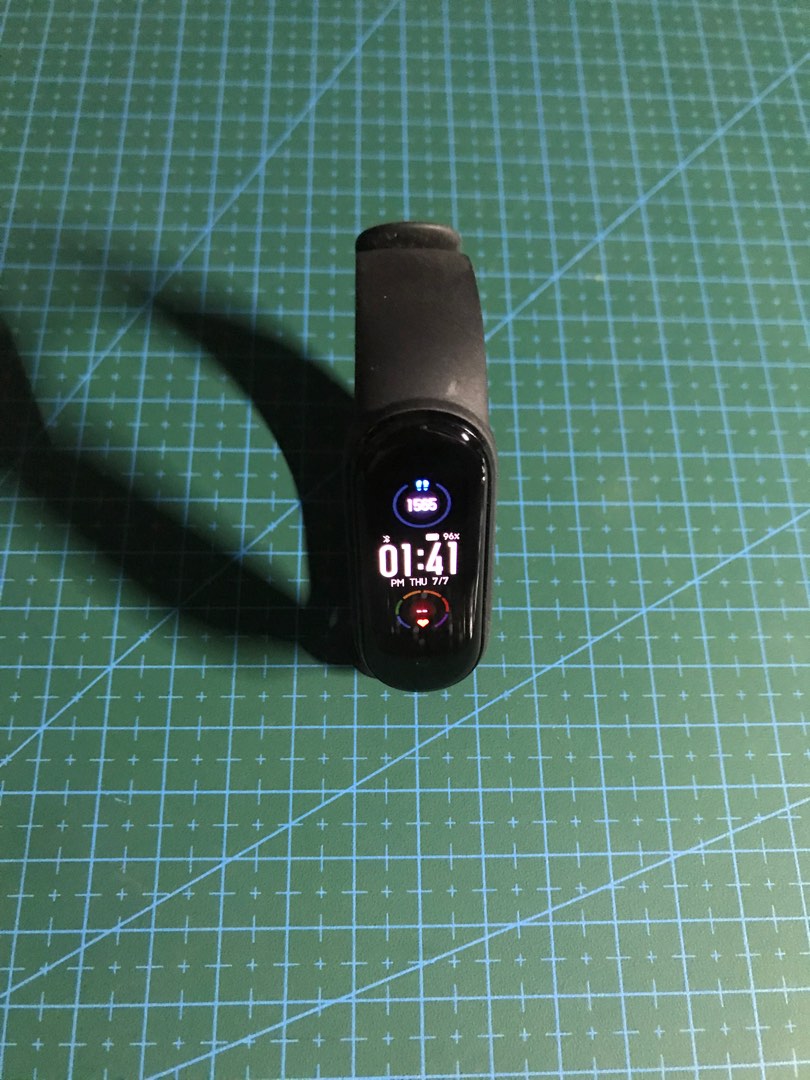 Mi Smart Band 5, Mobile Phones & Gadgets, Wearables & Smart Watches on Carousell